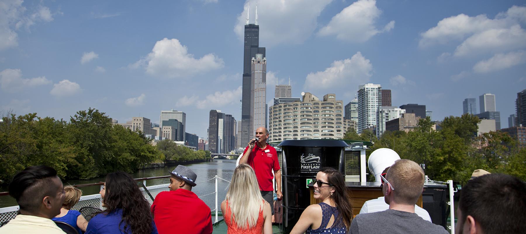 best architecture boat tour in chicago