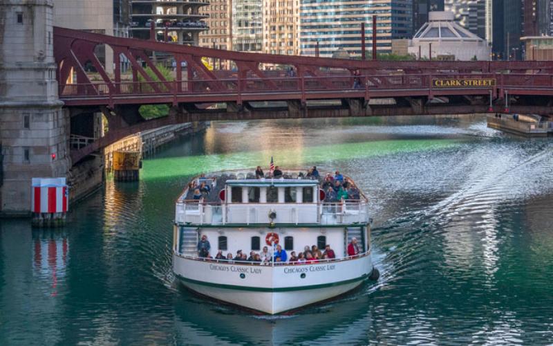 chicago boat tours winter